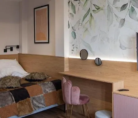 Apartment By Milo Bylo *